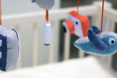 Bébés : le mobile connecté qui publie des selfies de son bébé