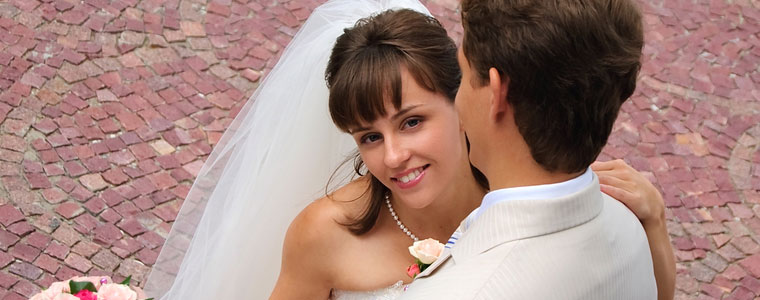 Partager ses photos de mariage en privé avec ses invités, c'est possible !
